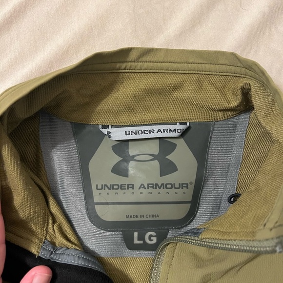 Men’s under armour jacket - Picture 3 of 7